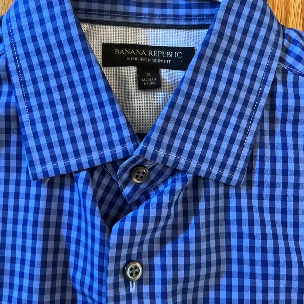 Banana Republic button down 🏆